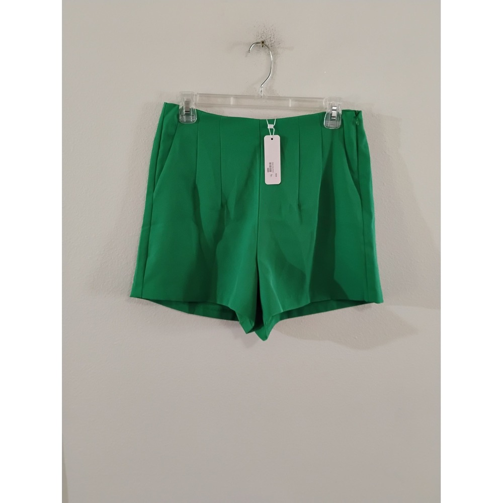 Glam Womens Green High Waisted Pleated Tailored Dress Shorts Size Medium NWT